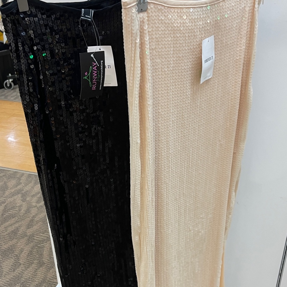 Forever 21 Sequin Maxi Skirt NWT Black & Champagne Glam Party Skirt